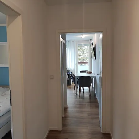 Stadtnah Und Zentral In Mit Parkplatz, Aufzug Und Balkon Oldenburg