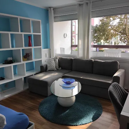Apartmán Stadtnah Und Zentral In Mit Parkplatz, Aufzug Und Balkon Oldenburg