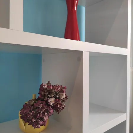 Apartmán Stadtnah Und Zentral In Mit Parkplatz, Aufzug Und Balkon *